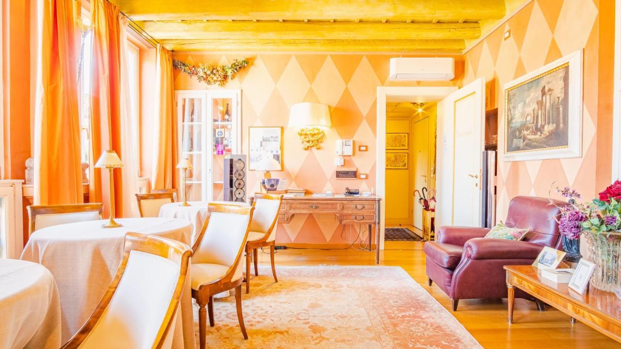 Domus Nova Palace - Italian Homing ヴェローナ エクステリア 写真