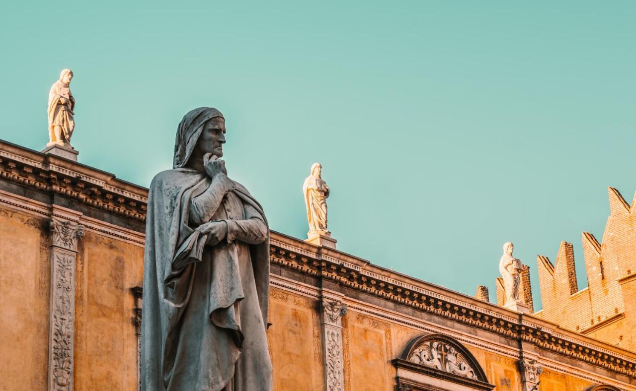 Domus Nova Palace - Italian Homing ヴェローナ エクステリア 写真
