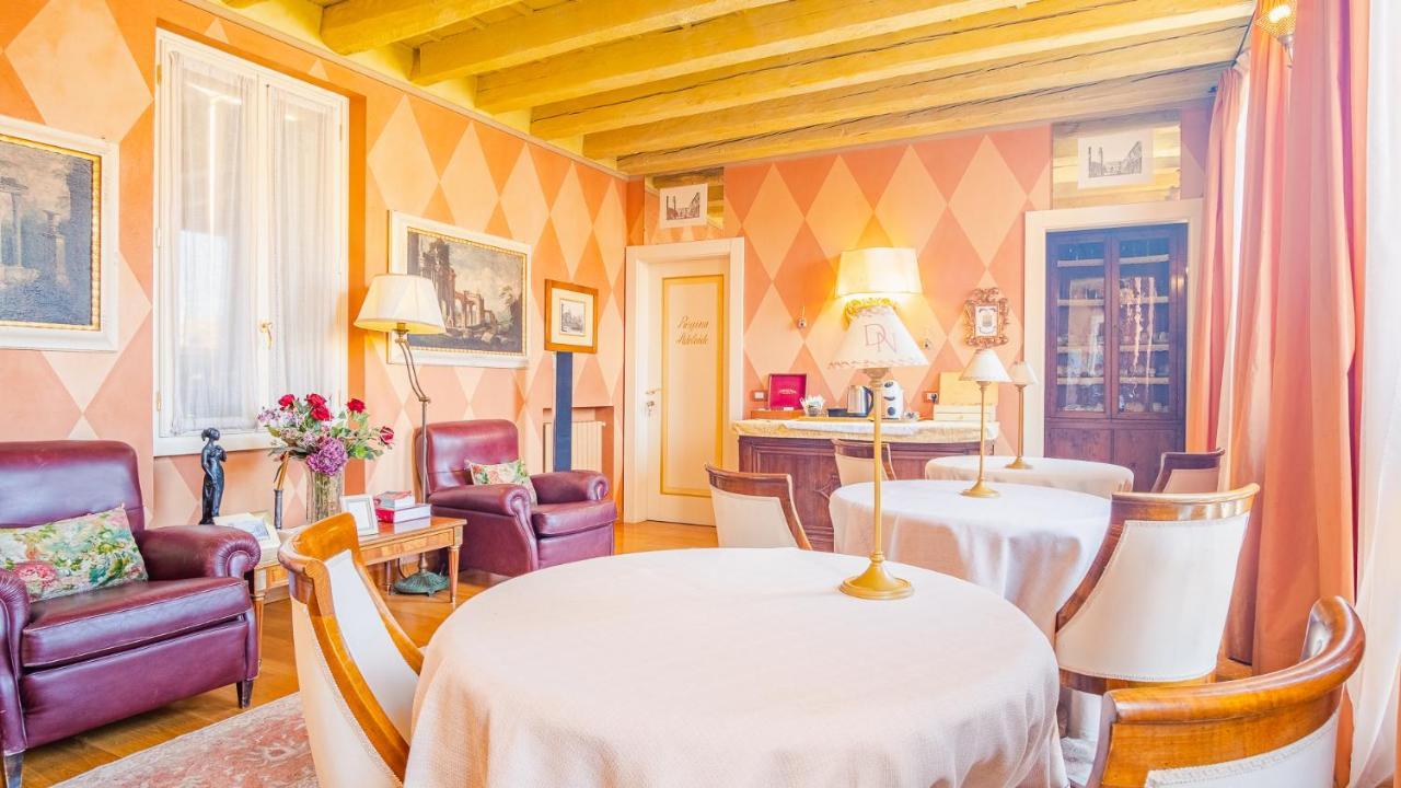 Domus Nova Palace - Italian Homing ヴェローナ エクステリア 写真