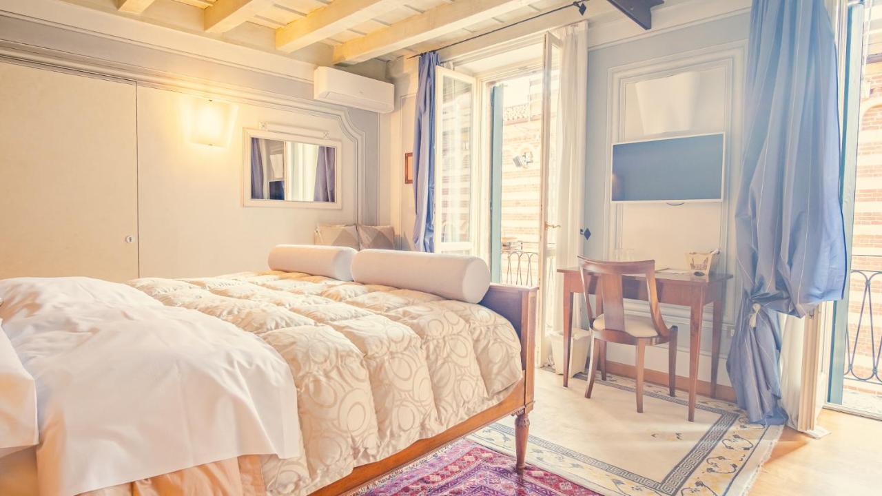 Domus Nova Palace - Italian Homing ヴェローナ エクステリア 写真
